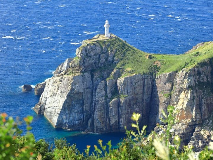 All About ニュース編集部が全国256人を対象に実施した「旅行先に関するアンケート」の調査結果から、【40代限定】春に行きたいと思う「長崎県の旅行先」ランキングを発表！ 2位「五島列島」を抑えた1位は？