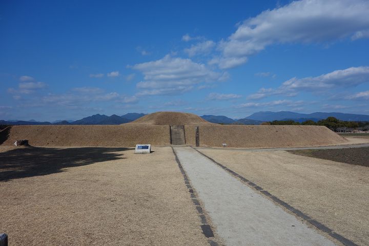 ひとり旅は偏愛♡がキーワード！ 好奇心を解放する、マニアックな旅活ガイド。