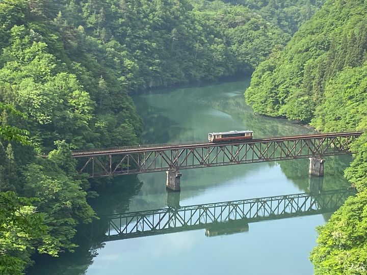 ひとり旅は偏愛♡がキーワード！ 好奇心を解放する、マニアックな旅活ガイド。