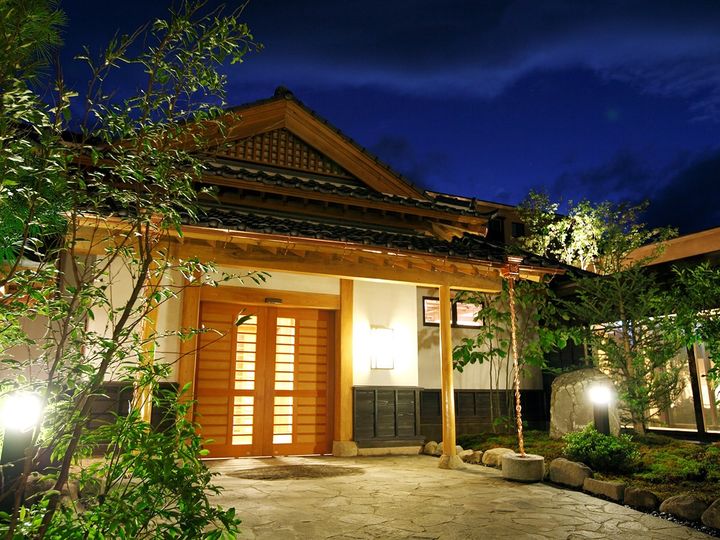 群馬県の「湯宿 季の庭」（画像出典：楽天トラベル、以下同）