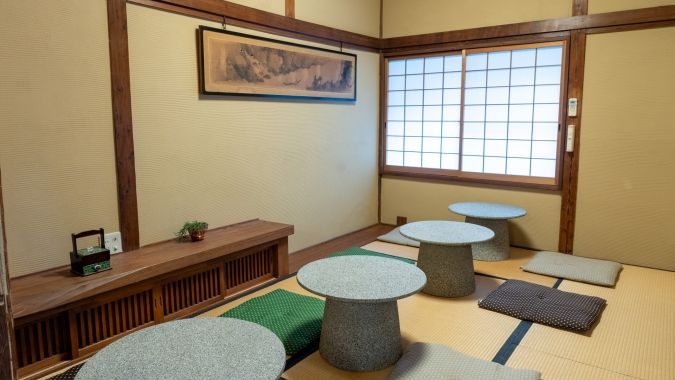 珈琲とパンふたつ 2階個室