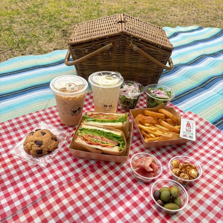 OVAL CAFE オリジナルピクニックボックス