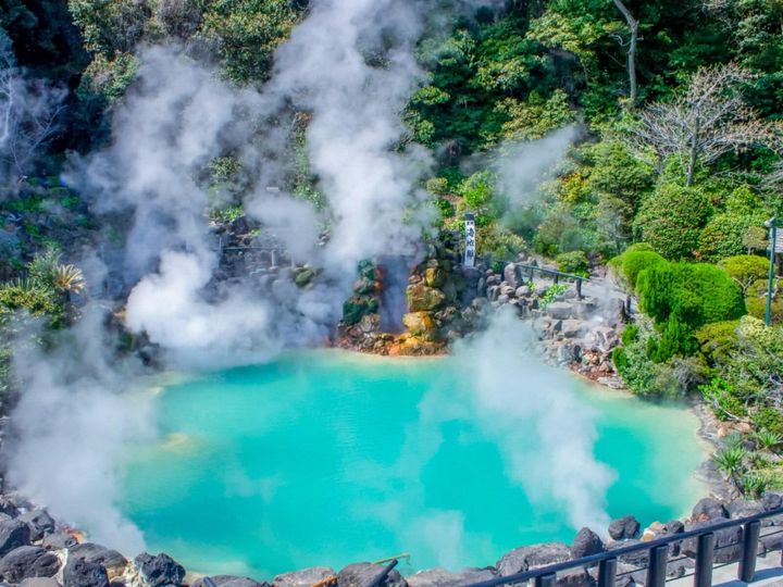 All About ニュース編集部が全国256人を対象に実施した「旅行先に関するアンケート」の調査結果から、【40代限定】春に行きたいと思う「大分県の旅行先」ランキングを発表！ 2位「別府温泉」を抑えた1位は？