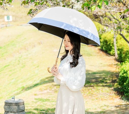 立体フリルと100％遮光生地を店頭で体感、「芦屋ロサブラン」が限定でPOP-UPを開催