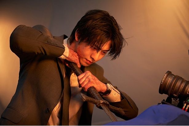 『全知的な読者の視点から』でSFアクションに挑んだアン・ヒョソプ [c]2025 LOTTE ENTERTAINMENT, SMILEGATE, REALIES All Rights Reserved.