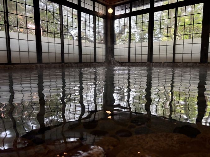 大丸別荘 湯船アップ