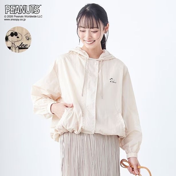 「UVポケッタブルパーカー」(5990円)