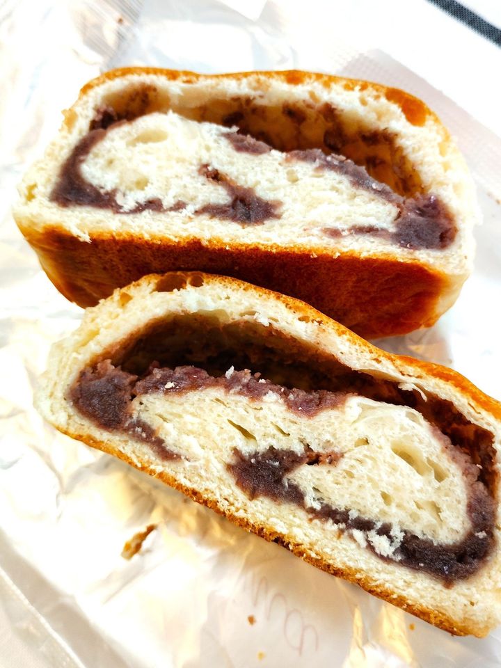 あんこぎっしりかと思ったら…よい意味で裏切られた！