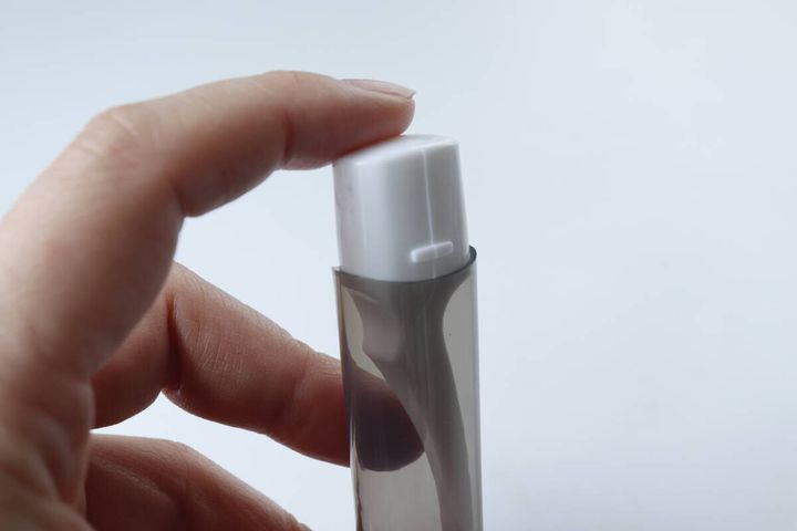 コンパクト歯ブラシ（モノトーン） 収納時