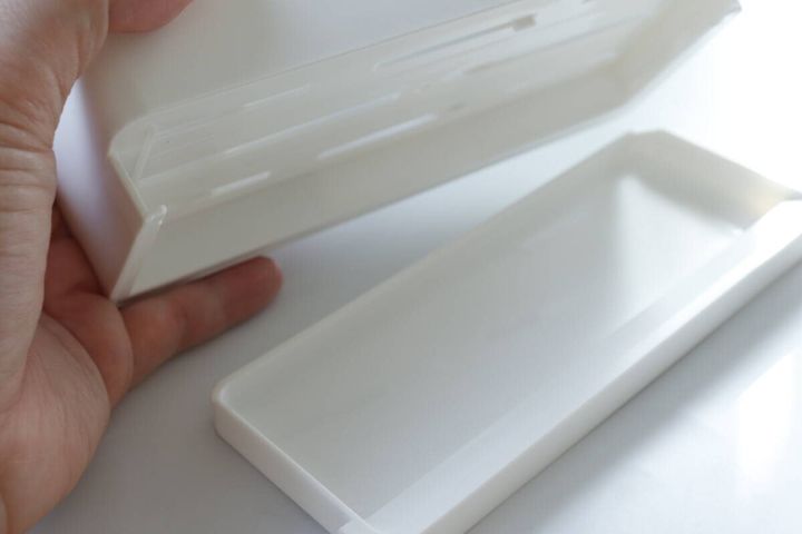 トレー付ボトル＆スポンジラック（UKASEL） トレー