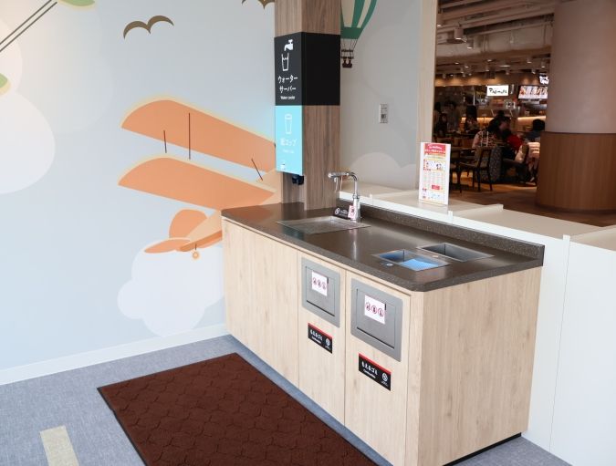 福岡空港the foodtimes 眺望ゾーン