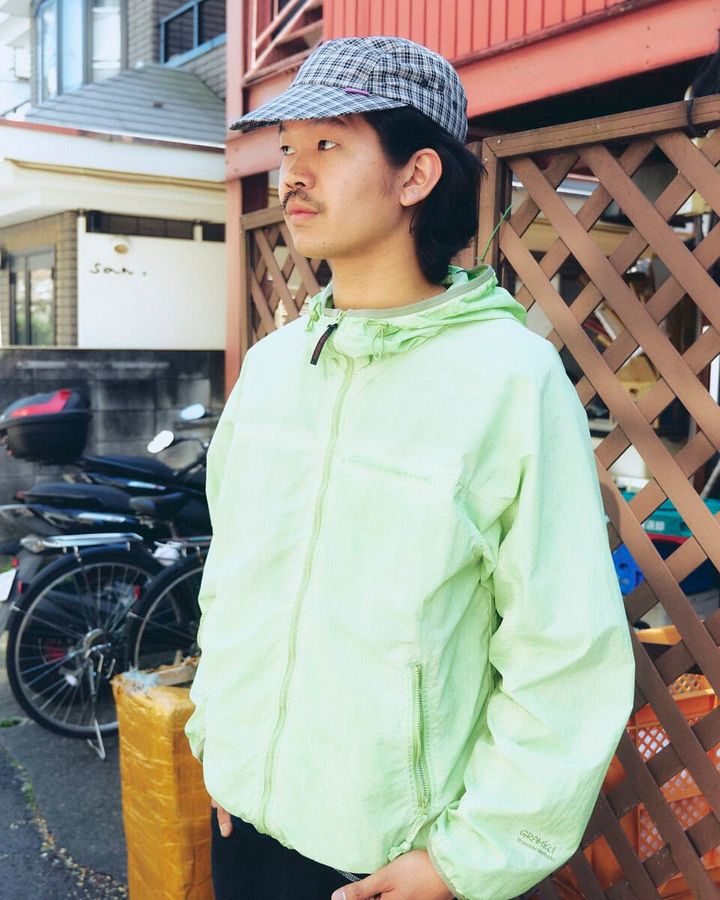 【20代スナップ＠渋谷】上下グラミチで揃えた春色アクティブコーデ