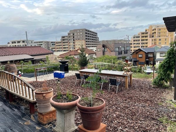 【神奈川県鎌倉市】鎌倉の古民家ベーグル店「ホクカマベーグル」、薪と鉄板による新たなBBQ体験を提供