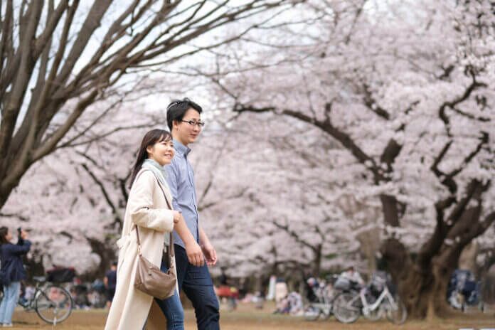 彼女の方が収入が多いと別れる？ 男性の4つのホンネと長続きの秘訣