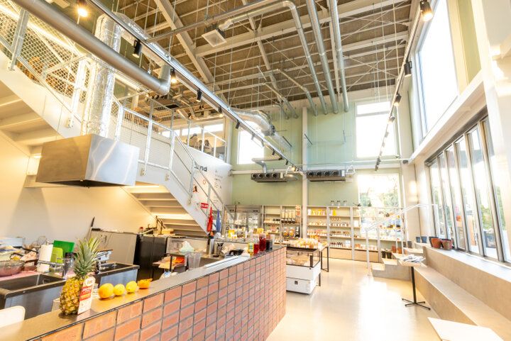 旬のフルーツを味わう♪ 奈良・吉野の老舗果実園による複合型“食”体験施設「堀内果実園LAND」