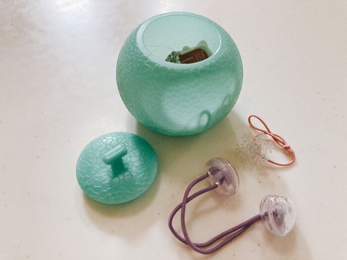懐かしのメロンアイスの容器、捨てずに活用！ほっこり系の見た目で意外な効果を発揮♡