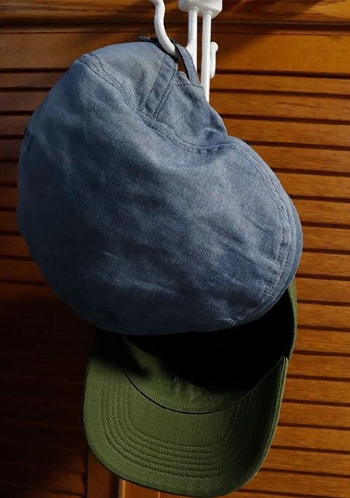 ダイソー くるっ！とフック（約23cm） 使用例