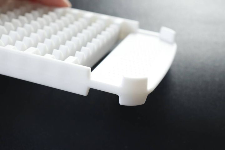ハンディー両面おろし器 先端のくぼみ