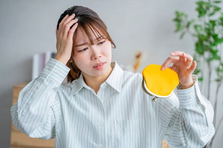 つい無駄遣いしてしまう人にありがちな思考とは？（画像はイメージ）