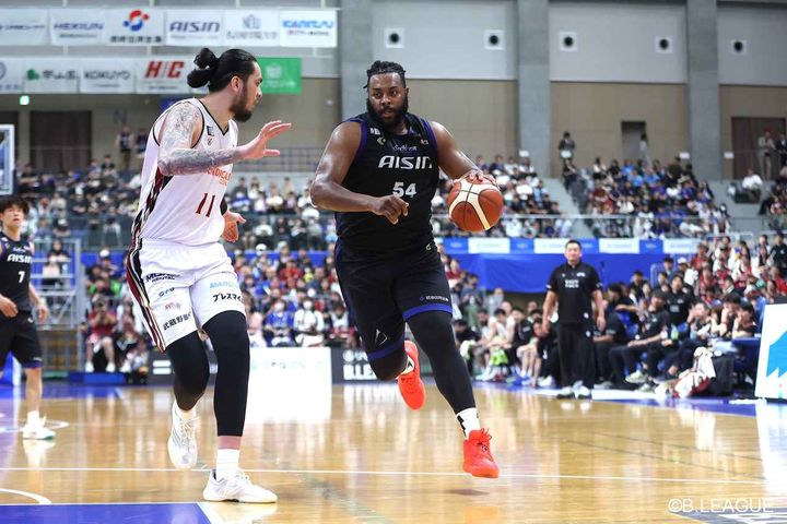 画像1: 三河と琉球が激突。ヘッドコーチは日本代表のコーチ陣