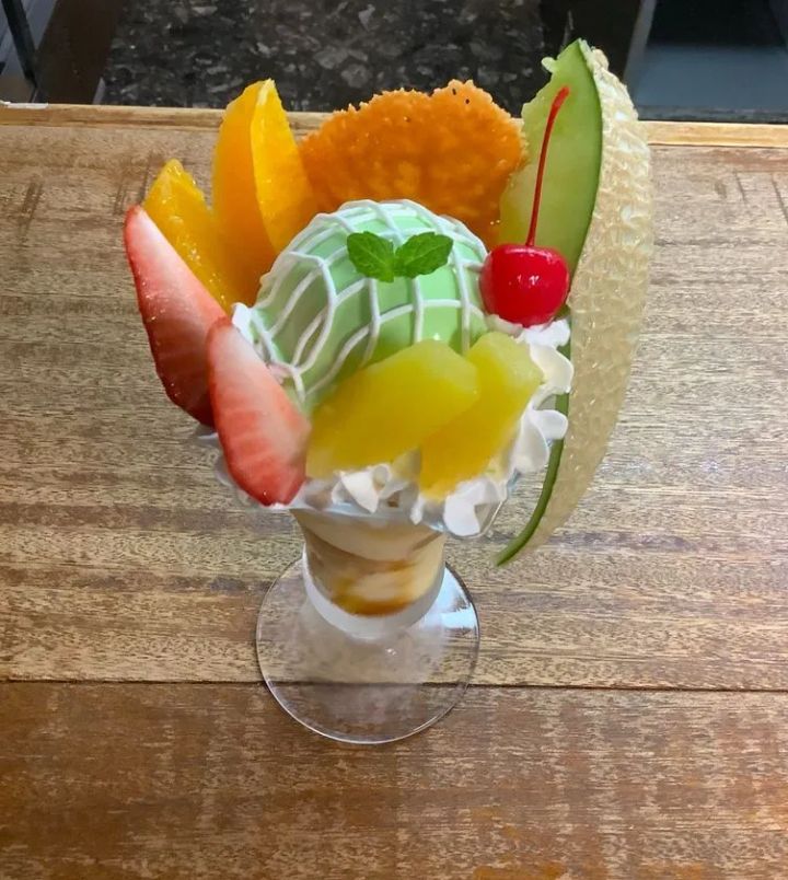 【喫茶 ブリッヂ】「メロン ア・ラ・モード」