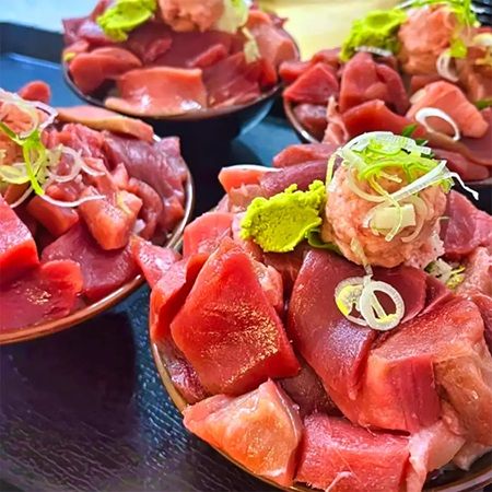 【千葉県東金市】本まぐろの寿司や中落ちなどが楽しめる！「めん屋まぐ郎」が3種の新メニュー提供中