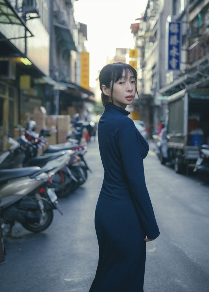 酒井若菜写真集（タイトル未定）より （C）佐内正史／講談社 width=