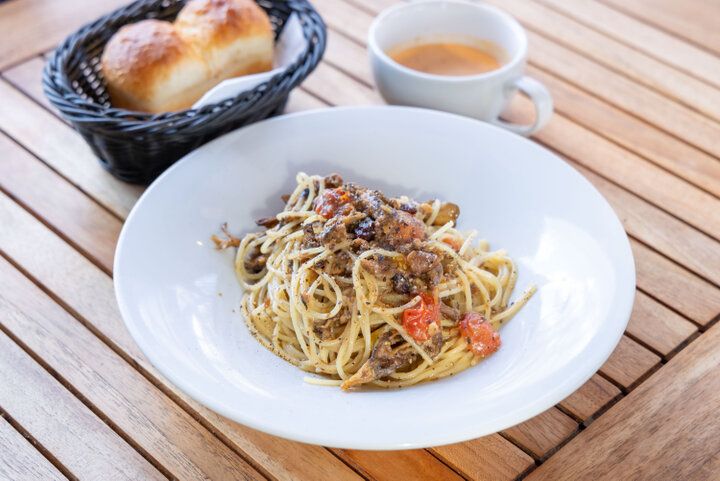 焼きたてピザでピクニック♪ 天王寺公園にあるイタリアン「青いナポリ イン ザ パーク」