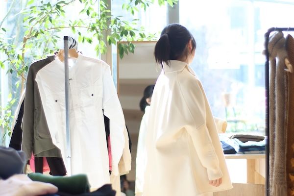 【東京都渋谷区】新しい門出に。社会的養護の若者が自ら選ぶ「うつわとお洋服のお渡し会」開催