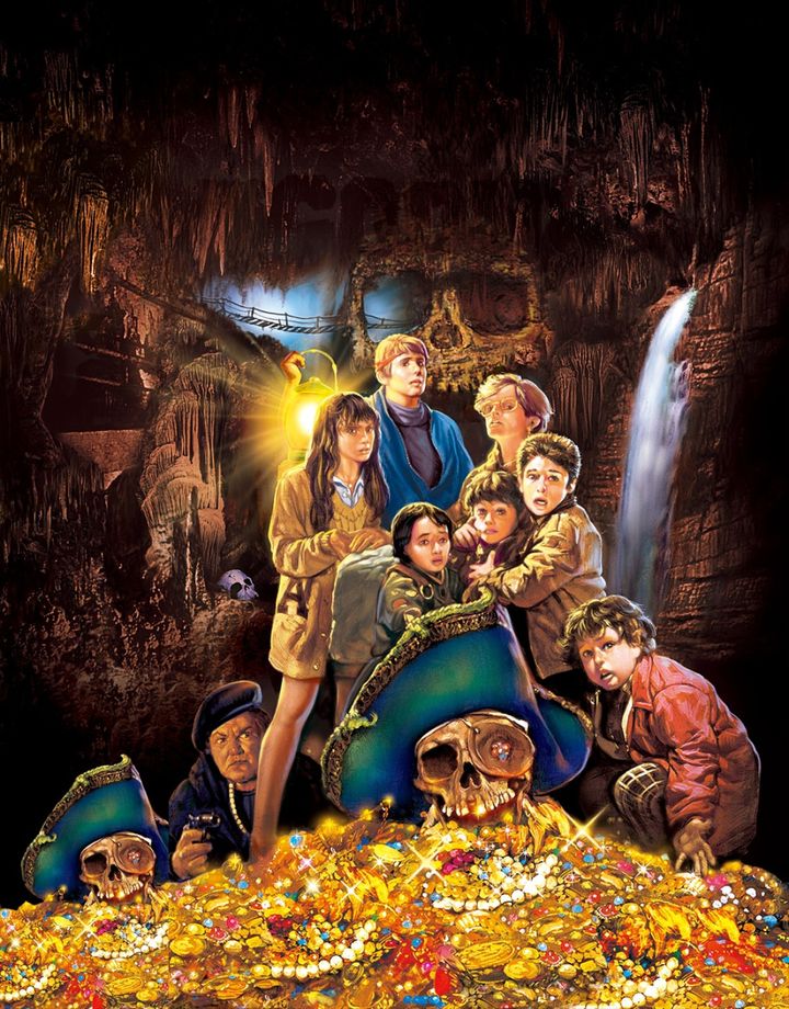 映画『グーニーズ』キーアート （C）1985 Warner Bros. Entertainment Inc. All rights reserved. width=