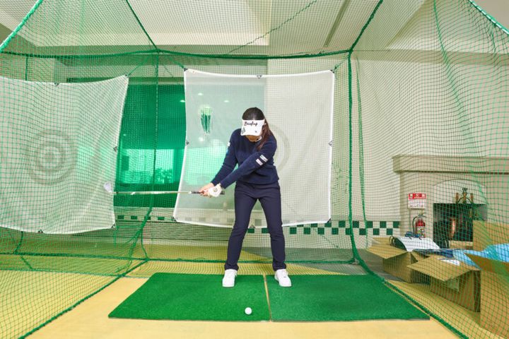風に強い「低弾道ショット」の打ち方！ダウンブローは絶対にNG