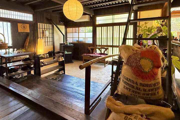 週末ドライブで行きたい♪ 相模原の里山に溶け込む隠れ家で癒やしのランチタイム「古民家カフェ 雅」