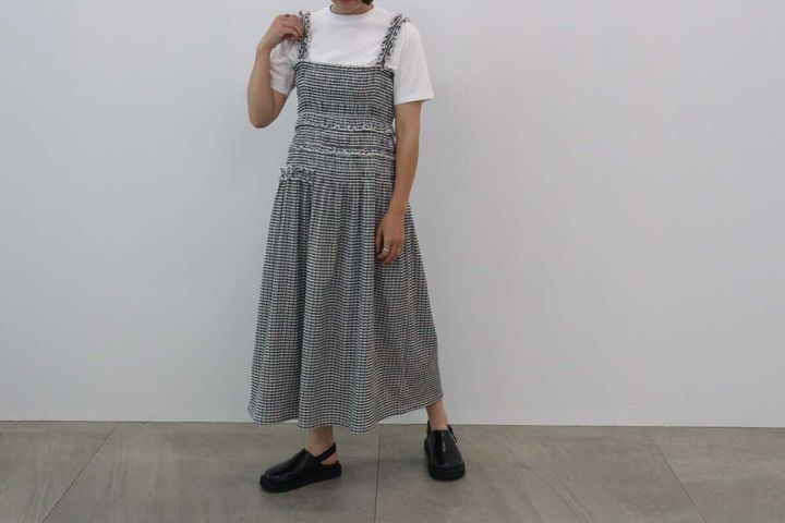 ユニクロ コラボ セシリー ワンピース 着用図