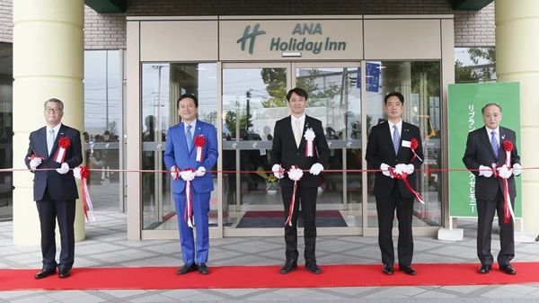 【佐賀県鳥栖市】ANAホリデイ・イン鳥栖オープン！グランドオープニングセレモニーを実施