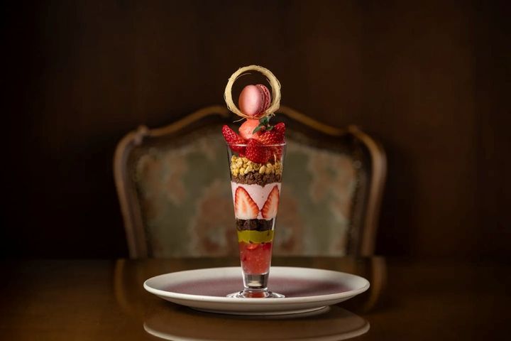カフェレストラン「花の妖精」ホテルニューアカオに立ち寄ったら堪能すべきポイント