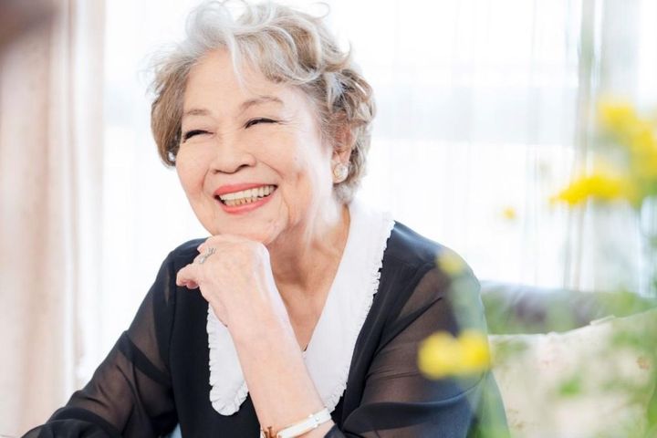 「徹子の部屋」出演！92歳・カオリ・ナラ・ターナーさん「老後資金は1,000万円だけ残し、あとは人のために使っちゃいました」【ターニングポイント#1】