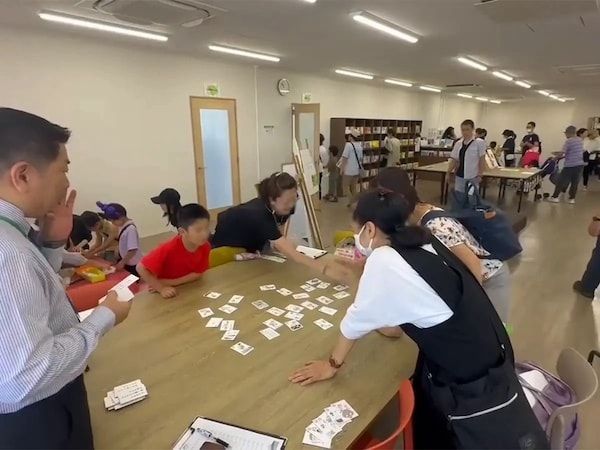 家事・育児の負担を可視化。「しれっとゆう子さんカルタ」で家族の対話を促す