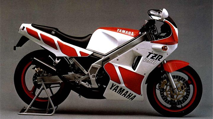 YAMAHA TZR250（1KT）