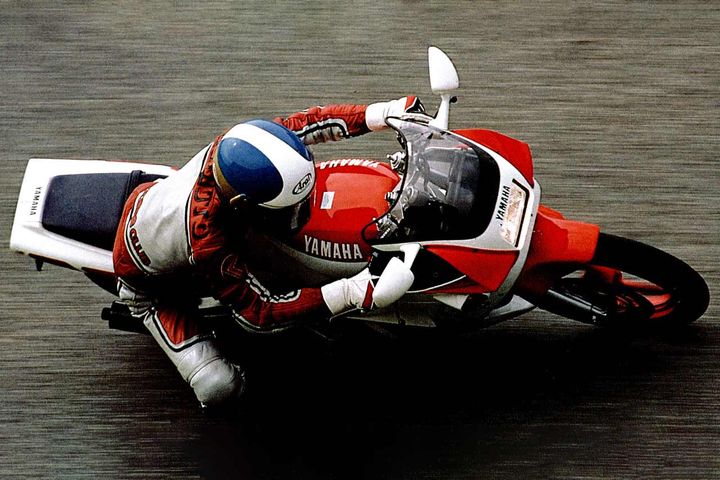 YAMAHA TZR250（1KT）