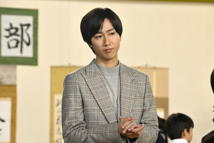 映画『君のクイズ』阿部亮平（Snow Man）の場面写真 （C）2026 映画『君のクイズ』製作委員会 width=