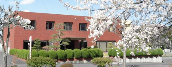 【大阪府大阪市】「みやざき館KONNE KITTE大阪店」リニューアル！平和マネキンが設計・施工を担当