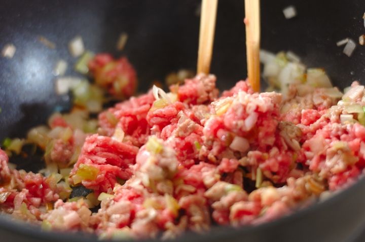 ナスのひき肉みそ炒めの作り方1