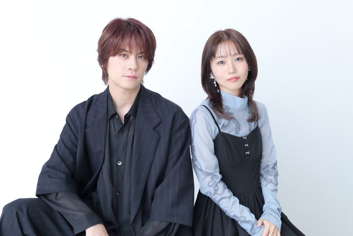 （左から）浦井健治、門山葉子 クランクイン！ 写真：高野広美 width=