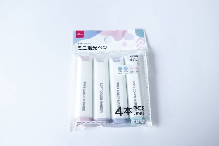 ダイソー 蛍光ペン（ミニ、四角、4本） パッケージ