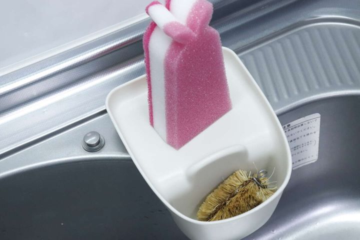 立つスリムキッチンスポンジ 自立