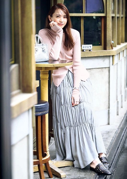 宮田聡子 ボリュームスカート
