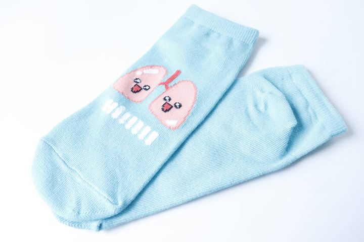 セリアの婦人ショート丈 フロント 臓器ちゃんのブルーの肺
