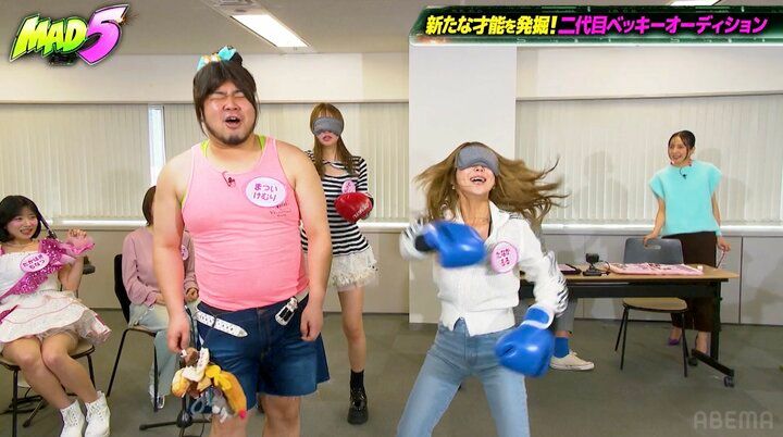 【写真・画像】元ヤンギャルモデル「殴らせてください」強気の発言に「怖い」「強いわ」など驚きの声 2枚目