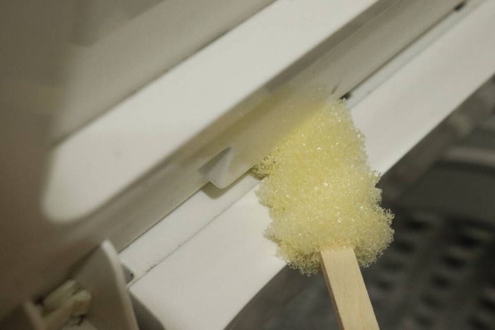 洗濯機周りの汚れスッキリ棒（3本） 使用例