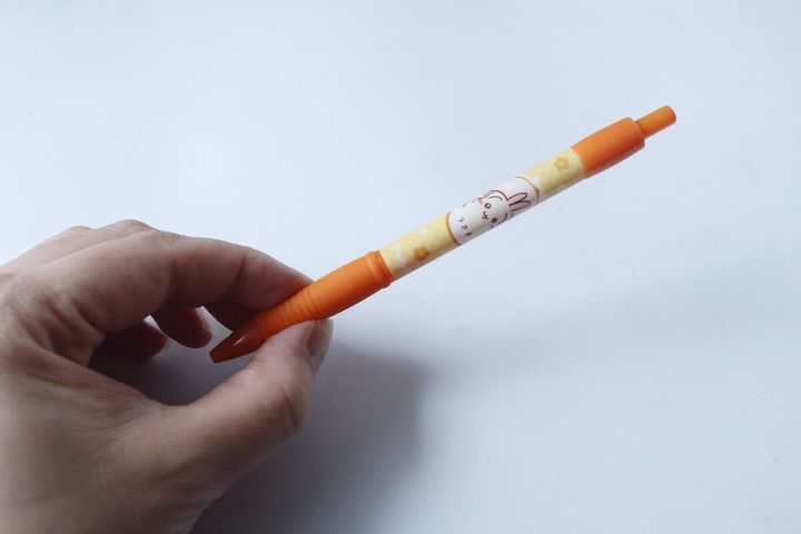 セリアのちいかわ ボールペン（黒）全4種のビジュアル